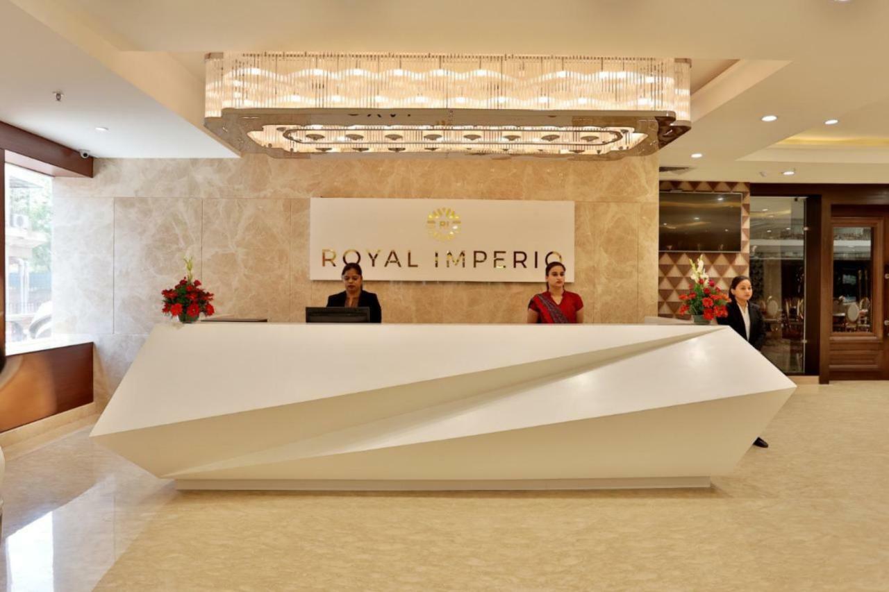 Hotel Royal Imperio Faridabad Exterior foto