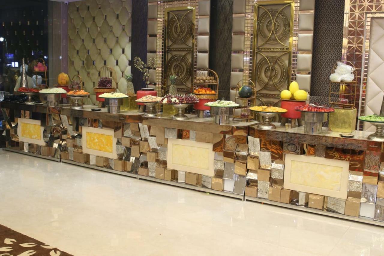 Hotel Royal Imperio Faridabad Exterior foto